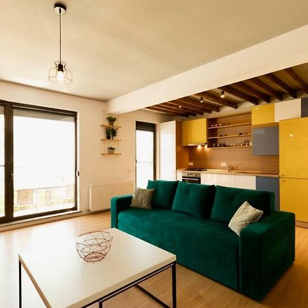 Apartament Aty Navodari Bagian luar foto
