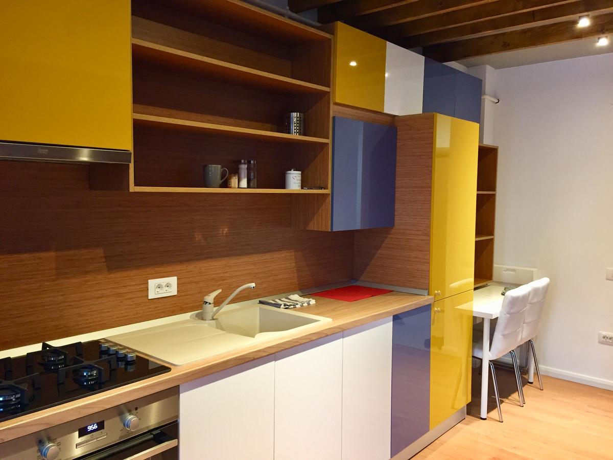 Apartament Aty Navodari Bagian luar foto