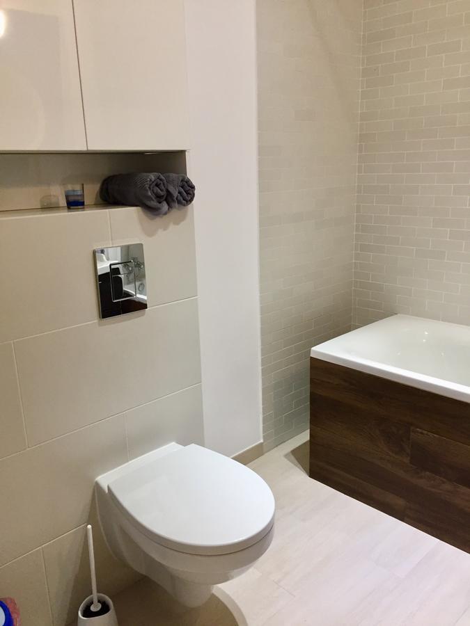 Apartament Aty Navodari Bagian luar foto