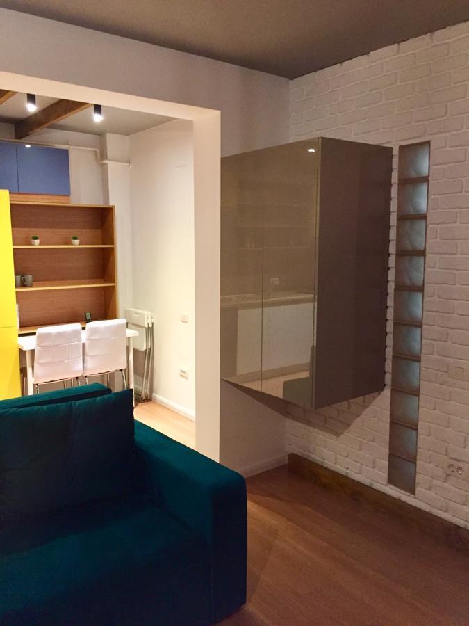 Apartament Aty Navodari Bagian luar foto