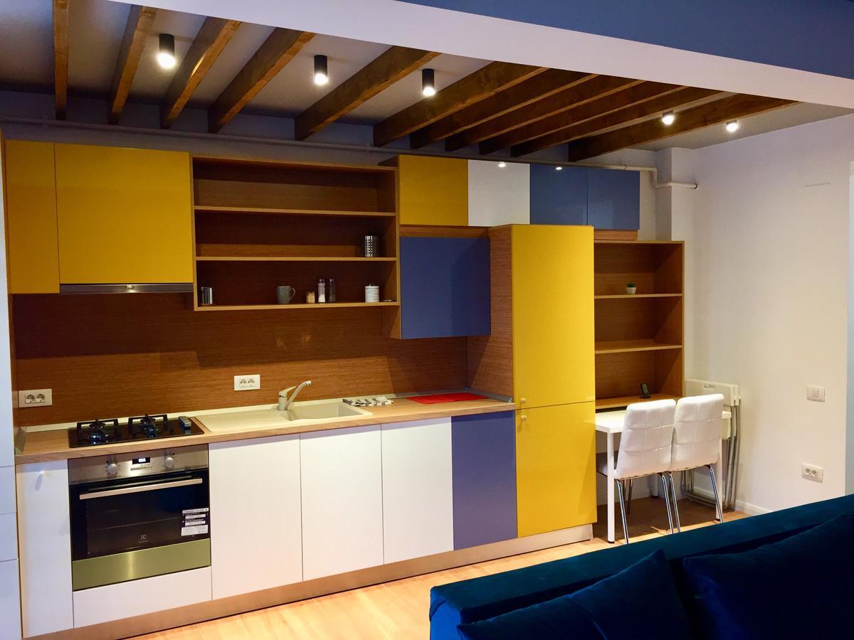 Apartament Aty Navodari Bagian luar foto