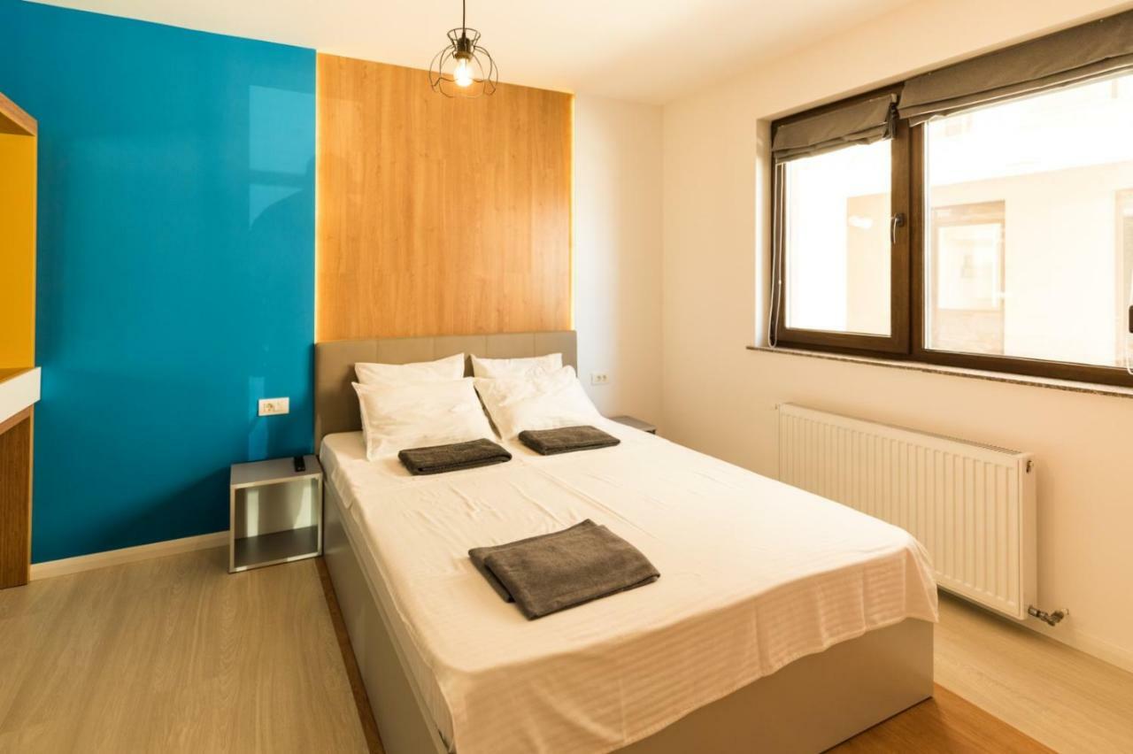 Apartament Aty Navodari Bagian luar foto