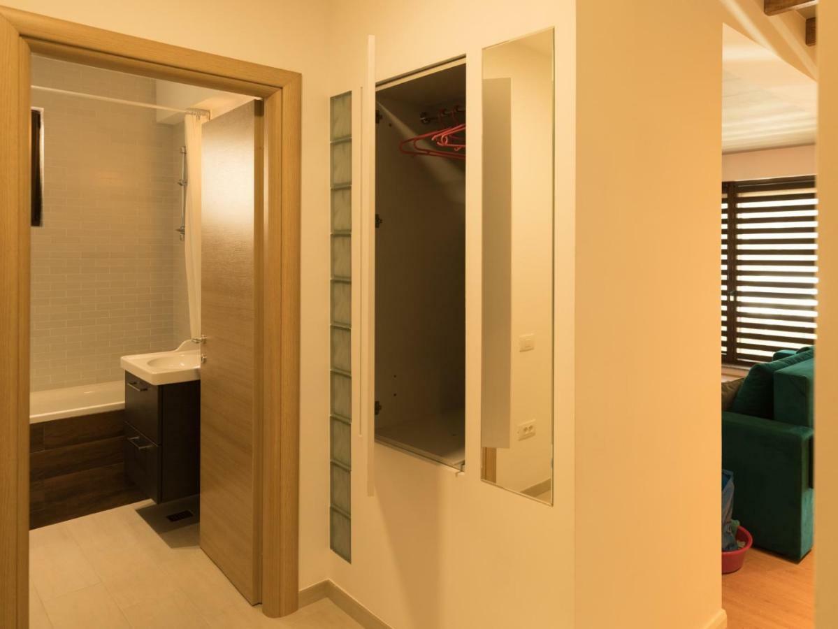 Apartament Aty Navodari Bagian luar foto