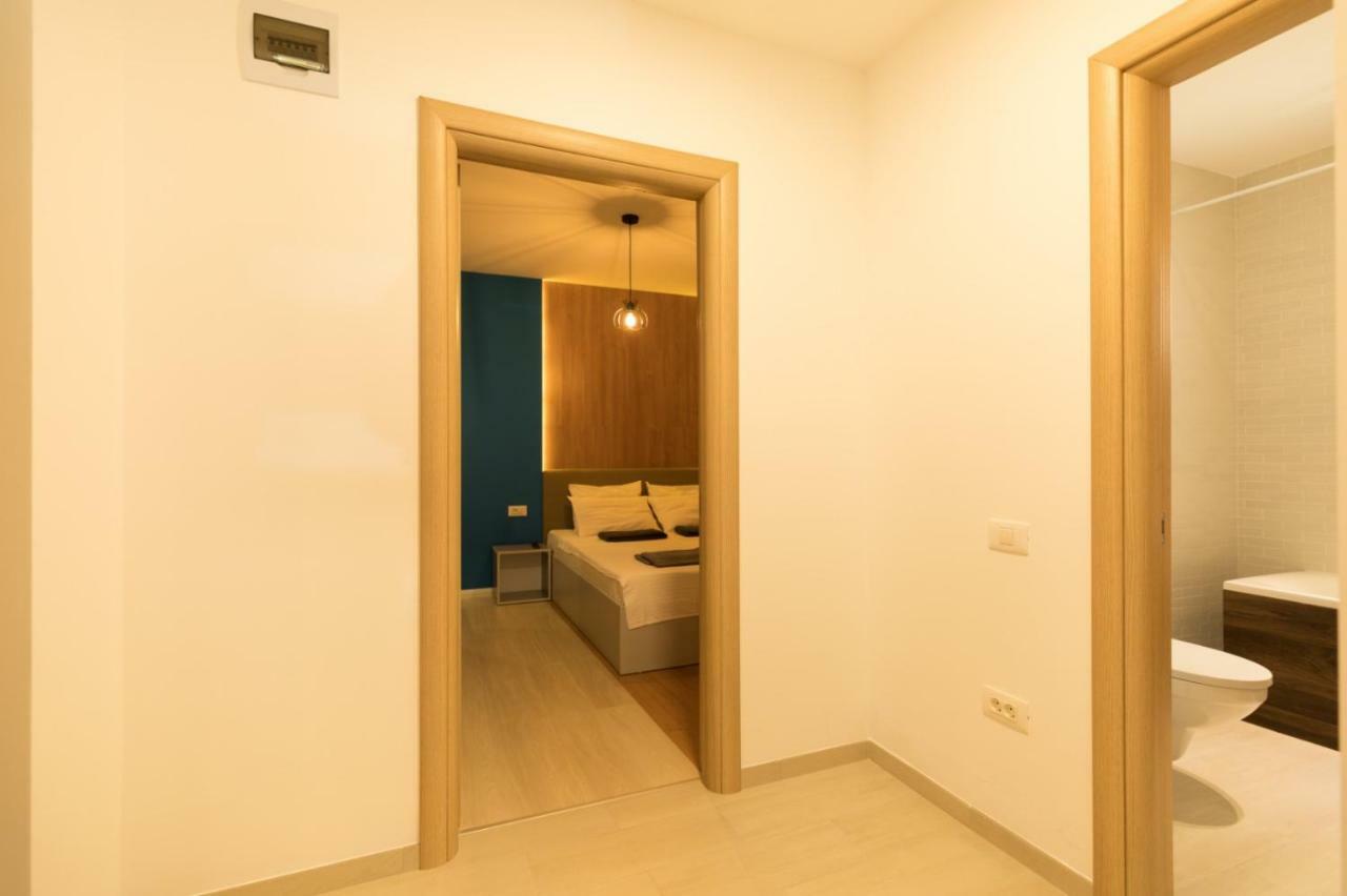 Apartament Aty Navodari Bagian luar foto